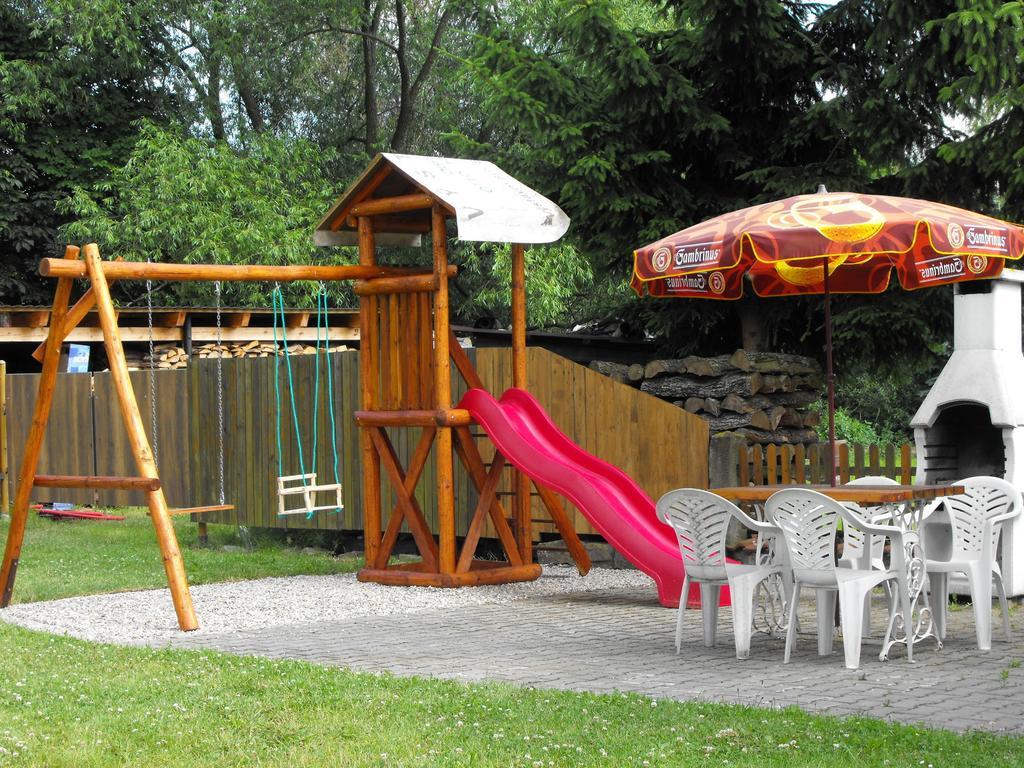 Pension U Milana Dvůr Králové nad Labem Екстериор снимка