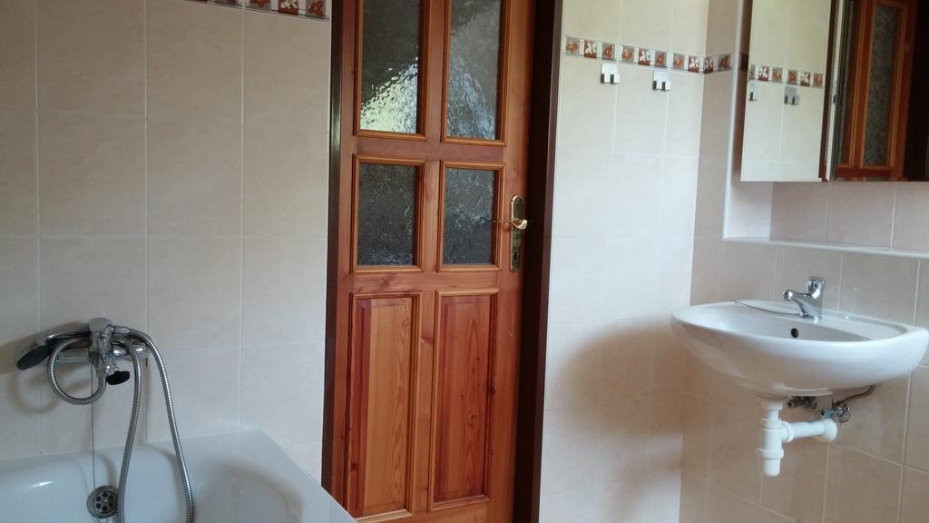 Pension U Milana Dvůr Králové nad Labem Екстериор снимка